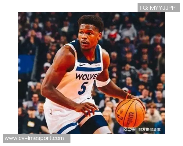 爱德华兹首节表现出色7投5中斩获12分并贡献1次抢断