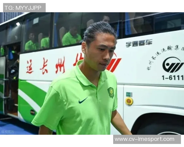 张玉宁呼吁理性对待球员表现球迷情绪发泄应有度